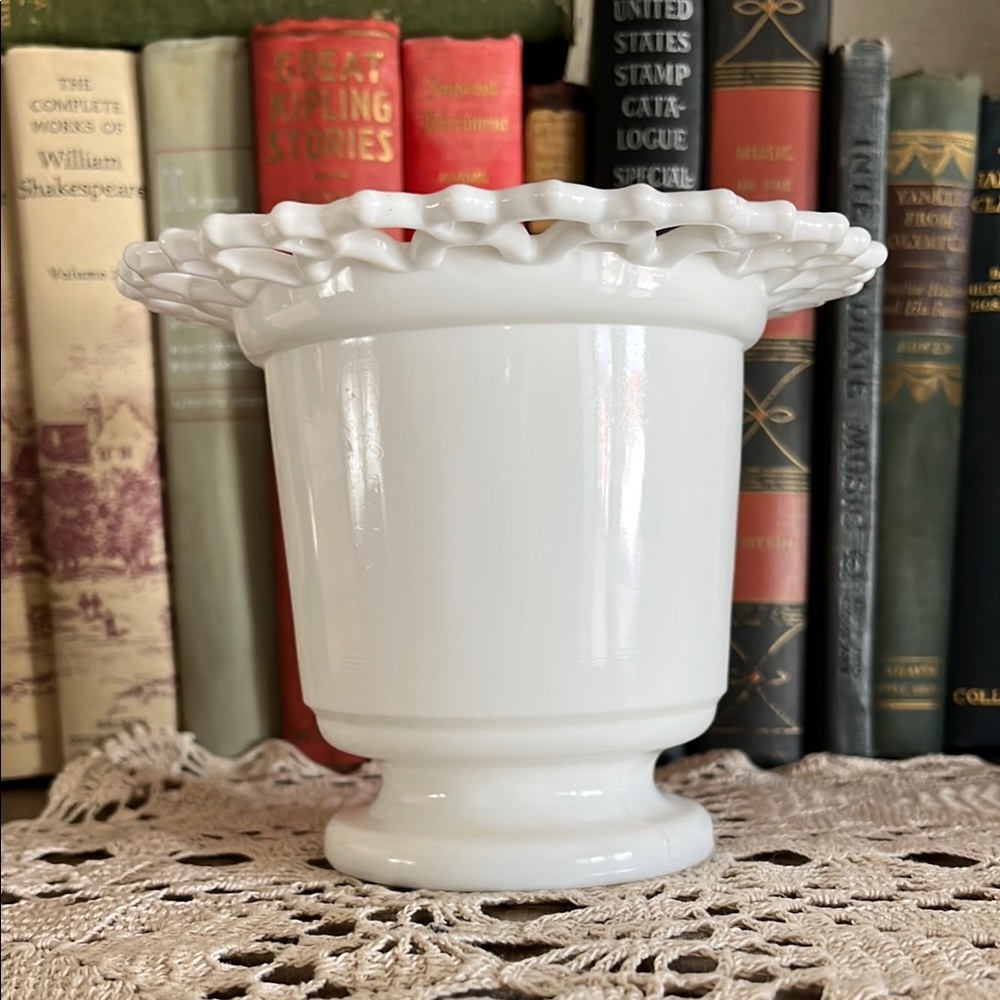 Antique 1900’s Atterbury & Co. Spooner with Dancing Sailors Edge, Milk Glass